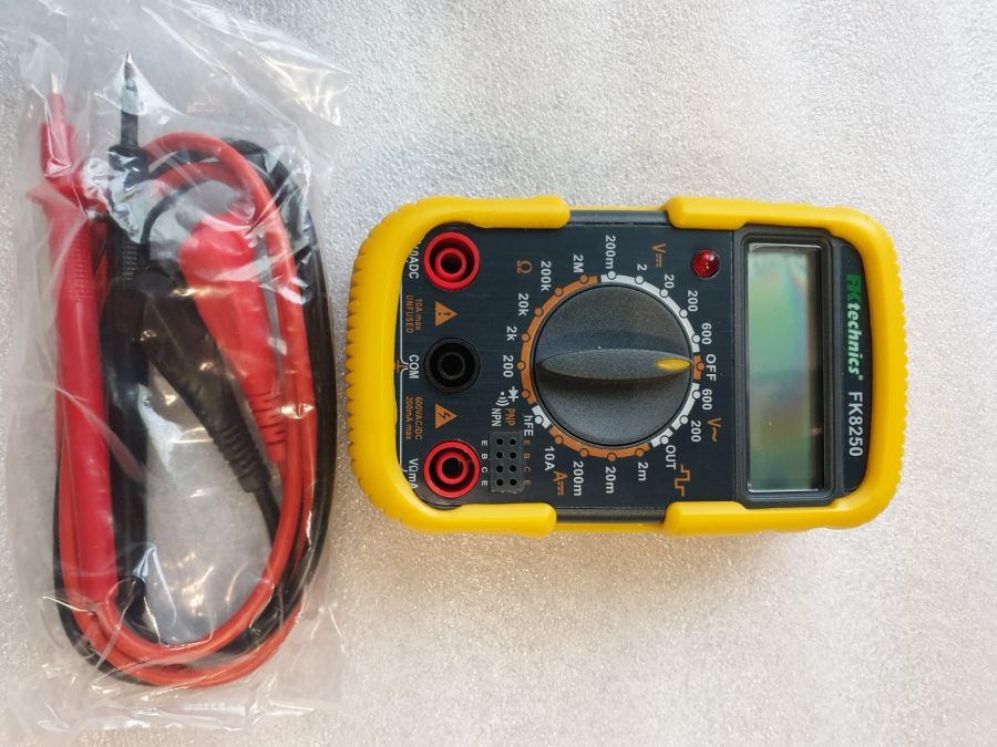 Multimetr digitální pro měření A, V, ohm, akustický test vodivosti