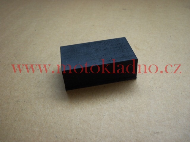 Guma krytu řetězu - dorazová - ČZ