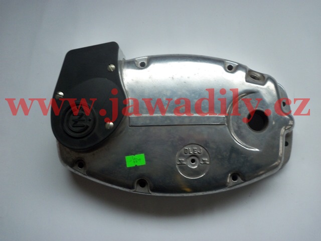 Levé víko motoru - ČZ 180