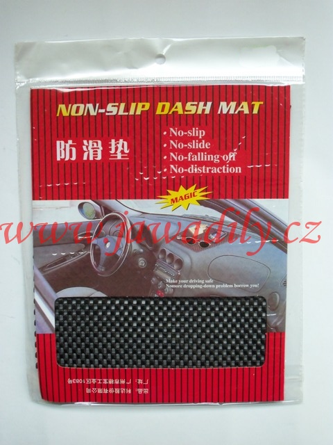 Protiskluzová podložka na přístrojovou desku